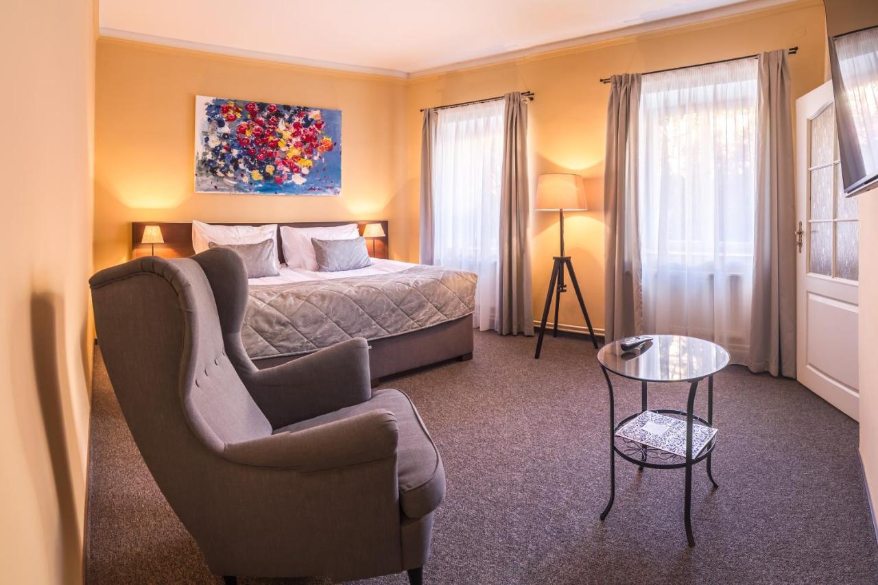 Grandhotel Salva Litoměřice エクステリア 写真