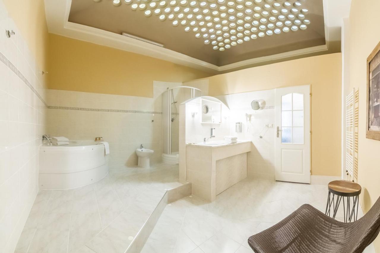 Grandhotel Salva Litoměřice エクステリア 写真